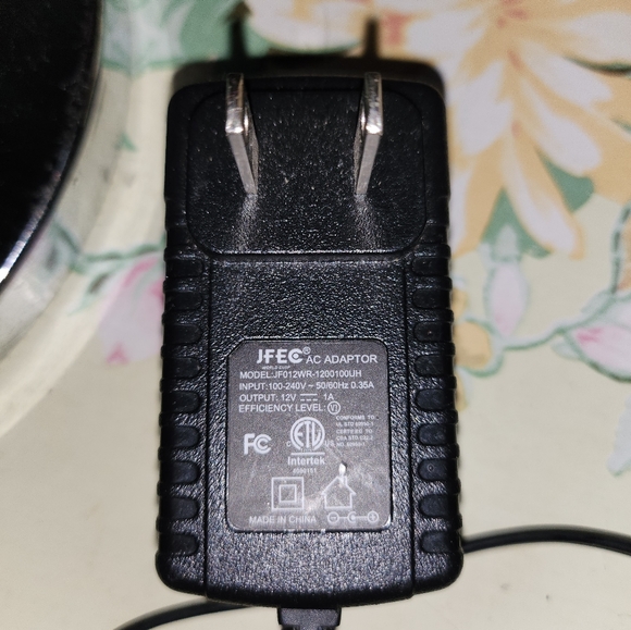 Circler Desk Lamp - Picture 8 of 9